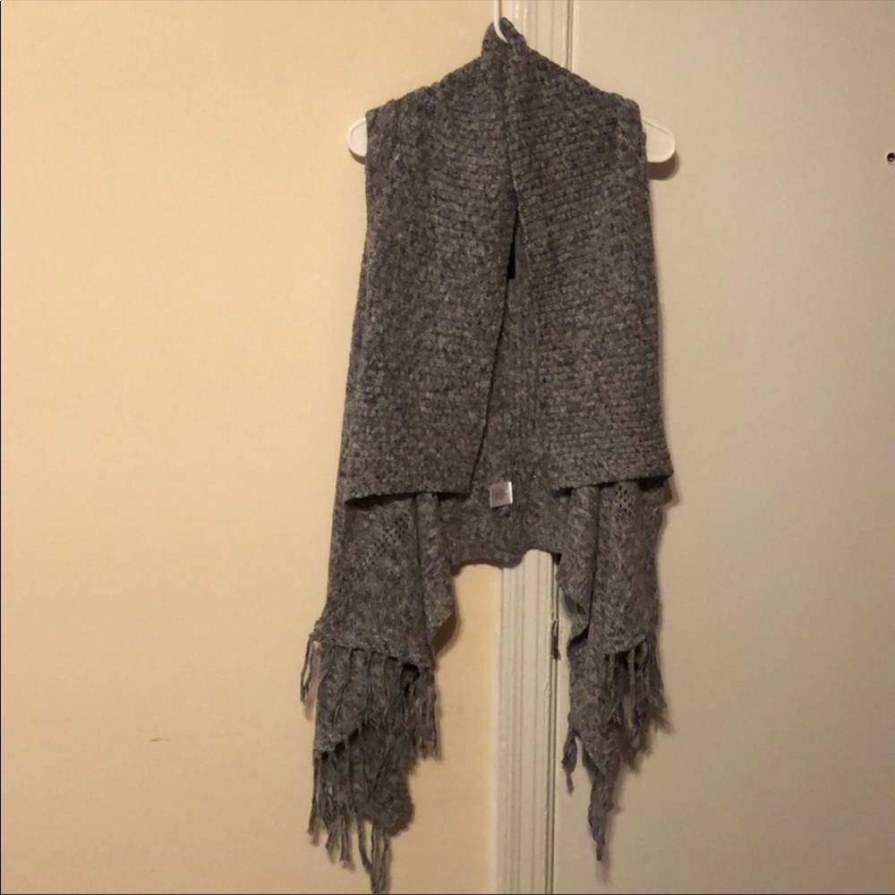 Romeo-Juliet Cardigan